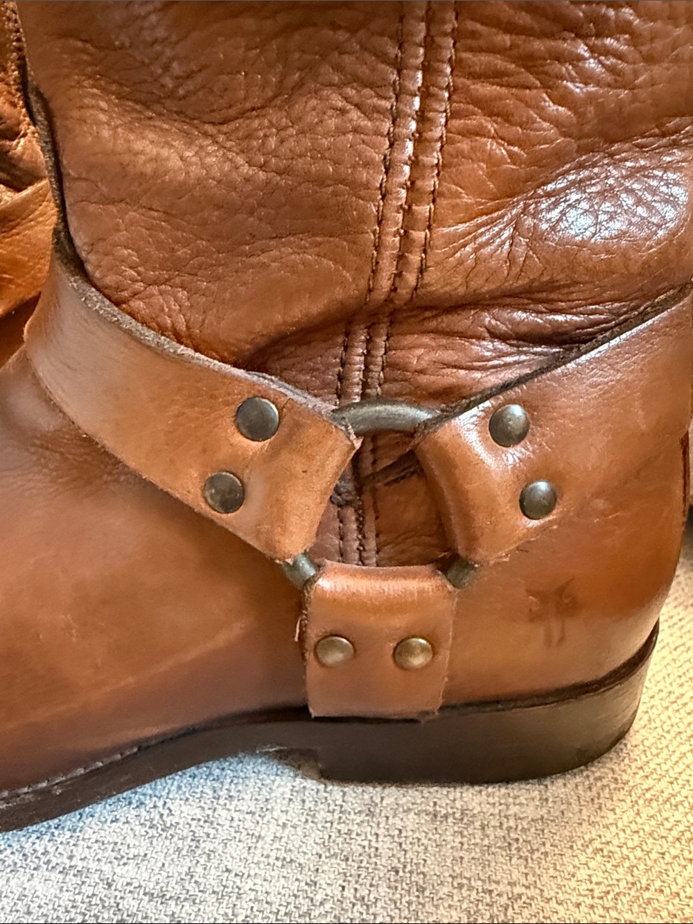 FRYE Women’s Phillip Harness Tall Leather Riding Boots in Cognac Brown Size 9 - Picture 7 of 16